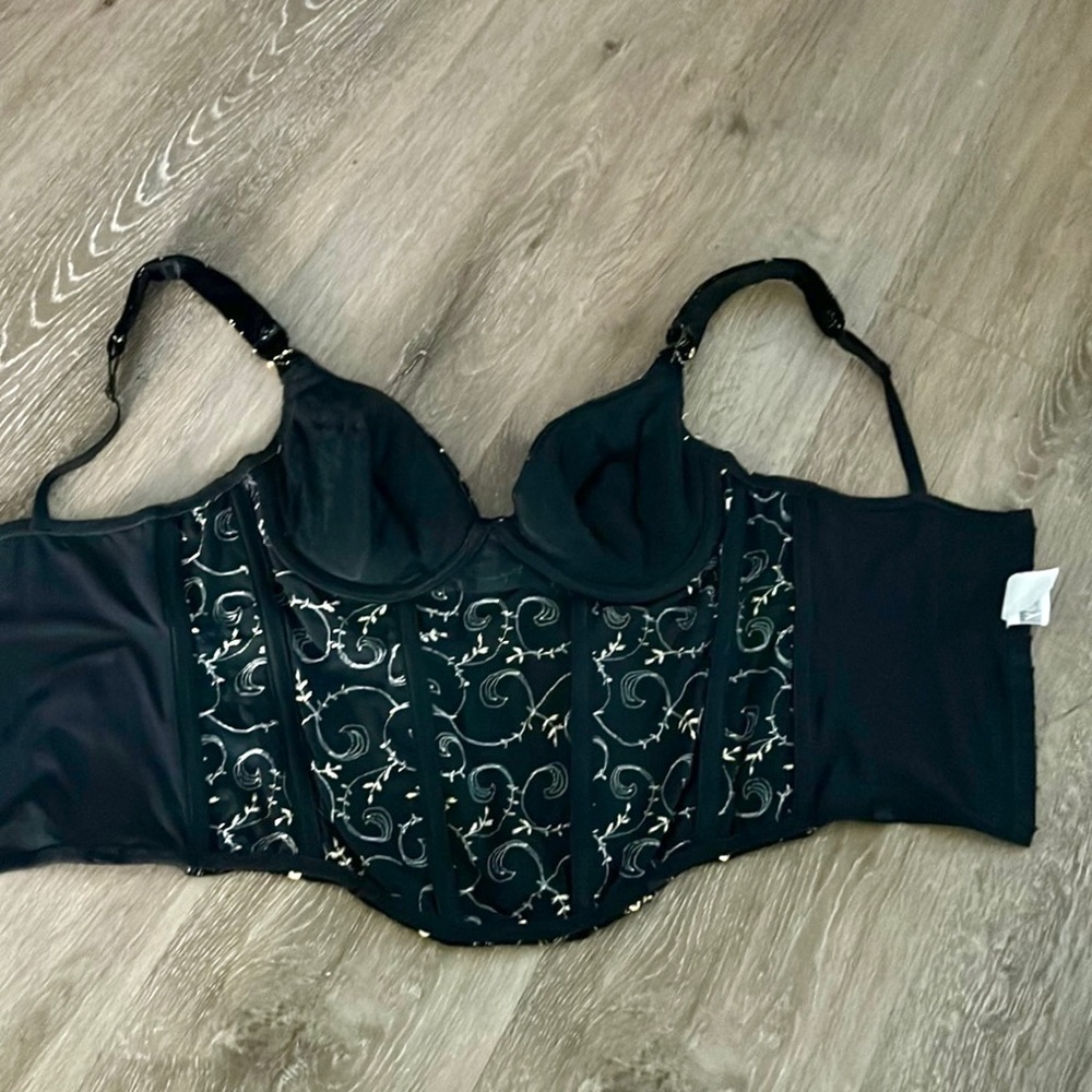 VTG Shirley of Hollywood 36,Black Velvet Bustier,Vibrant Gold Sequins Throughout